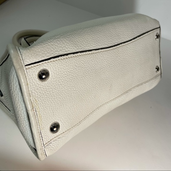 Prada Phenix Front Zip Convertible - Picture 7 of 16